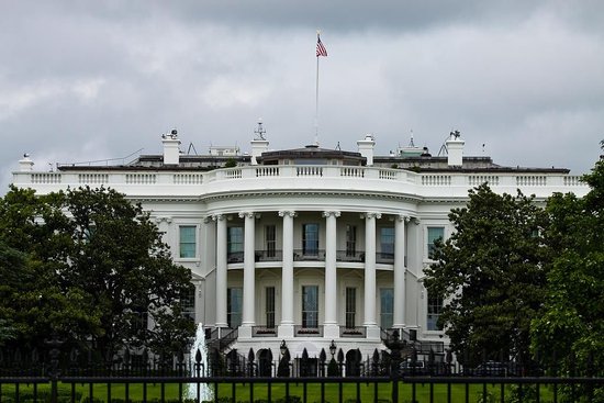 美最高法院：特朗普政府可继续暂扣食品援助金