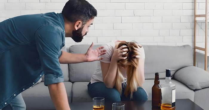 终有一天，你会承认：你爱的那个人确实薄情寡义，他没那么爱你