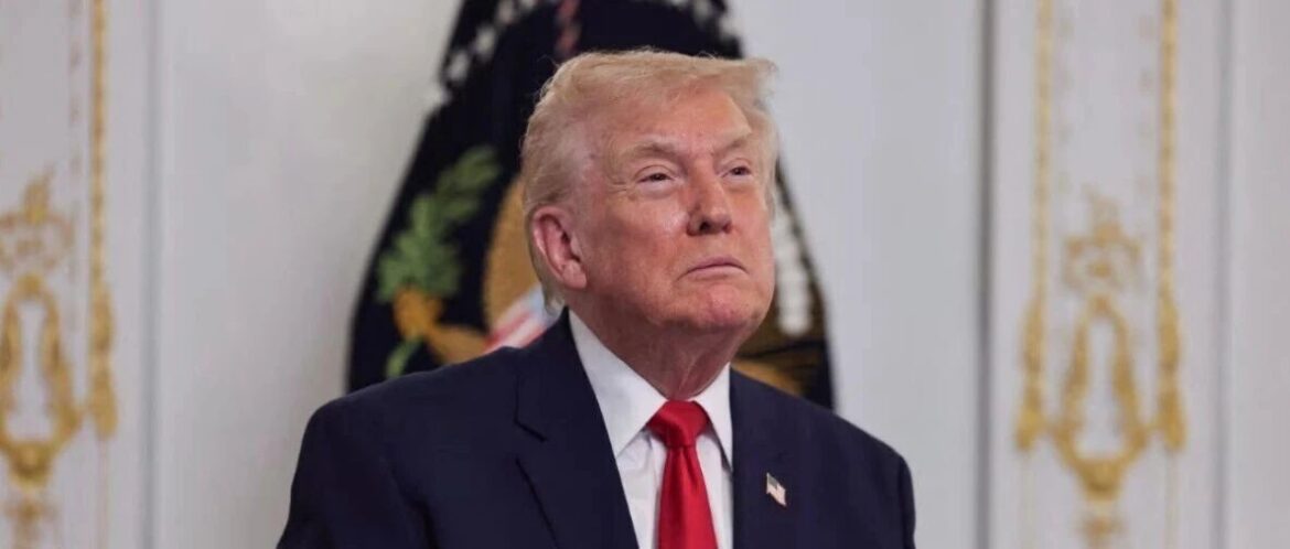 特朗普，凌晨发声