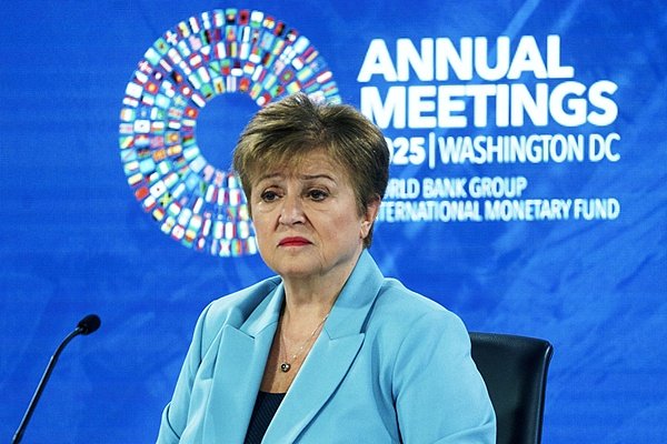 IMF总裁强调央行独立性 公开力挺美联储主席鲍威尔