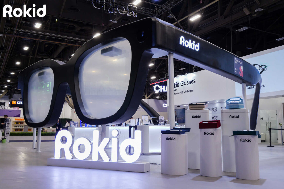 直击CES 2026｜中国AI眼镜CES扎堆“秀肌肉”，2026年将迎来应用大年？