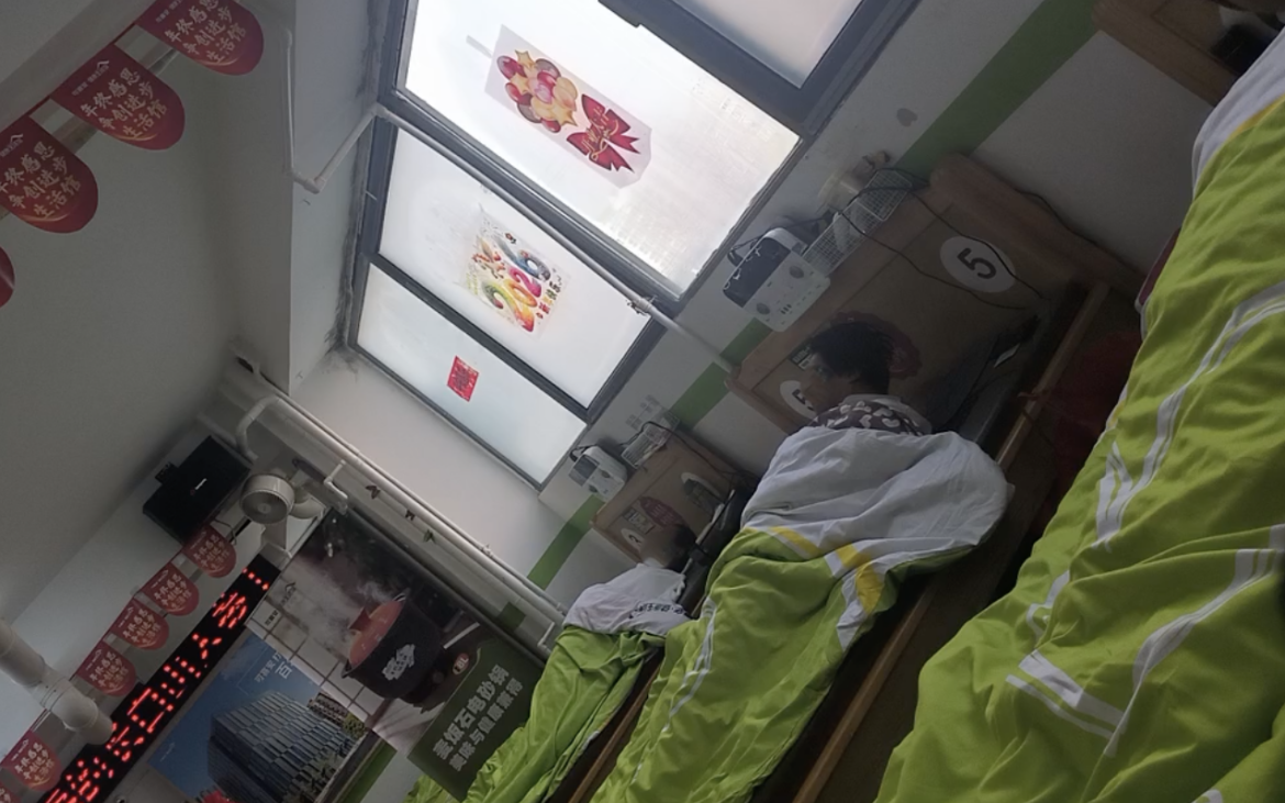 天价“发热床垫”调查：店员夸大疗效，每天躺一躺能治癌症高血压